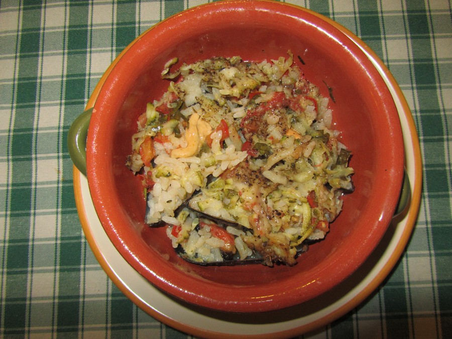 Taieddha di riso patate, cozze e zucchine